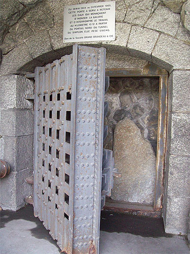 Porte du Tunnel du Simplon
