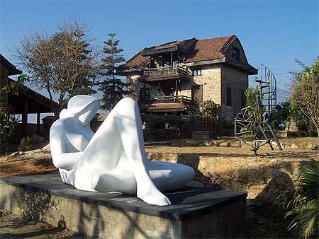 Jardin de Sculptures modernes a Chobhar, vall�e de Katmandou