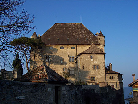 Ch�teau Lac L�man (France)