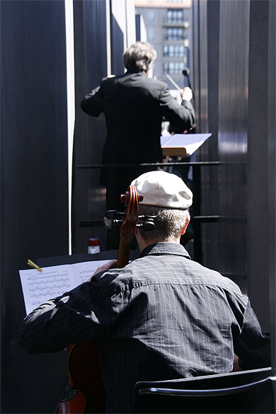 Concert dans le m�morial