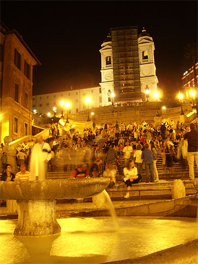 Piazza di Spagna dans la nuit
