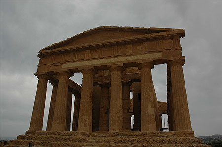Temple de la Concorde  ...
