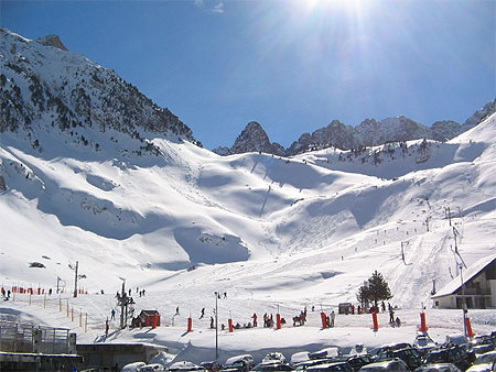 Les skieurs au Pic du Midi
