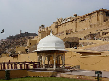 Fort Amber 