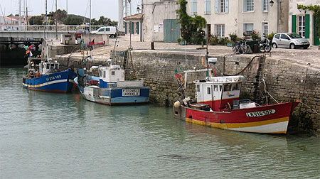 Le port de St Martin-de-R�
