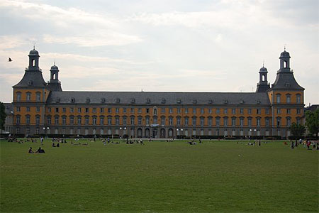 Rheinische Friedrich-Wilhelms-Universit�t Bonn