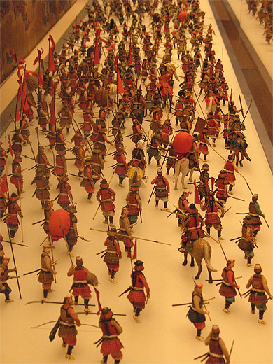 Figurines