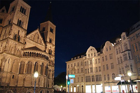 M�nsterbasilika � Bonn