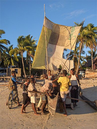 P�che sur plage de Nosy Be