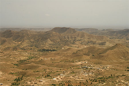 Vall�es et montagnes-r�gion de Toujane