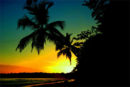 Lever de soleil � Cahuita