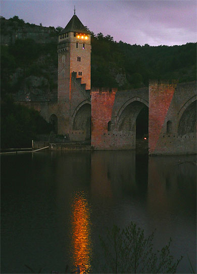 Pont Valentr�, la nuit