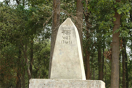 Borne frontali�re entre l'Inde et N�pal