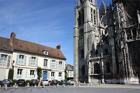 Place devant la cath�drale