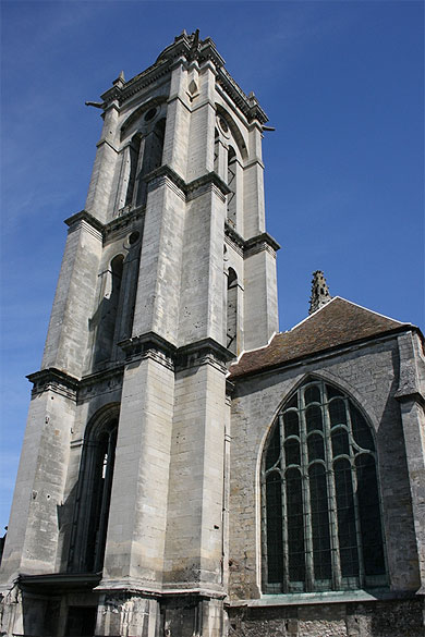 Eglise � Senlis