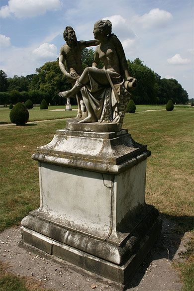 Statue