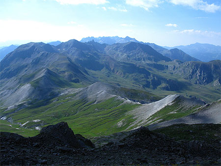 Massif du tenibre rabuon corboran