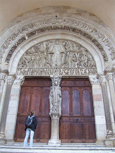 Tympan de la cath�drale d'Autun