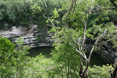 Cenote Xtoloc de Chich�n Itza