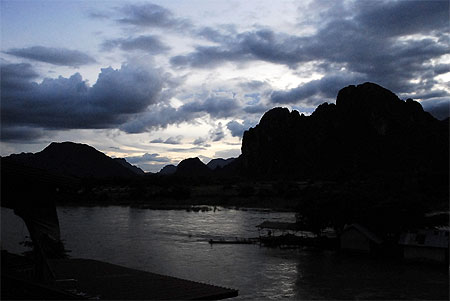 Paysage karstique de van vieng