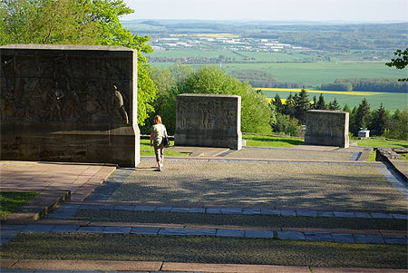 Les fresques murales � c�t� du m�morial
