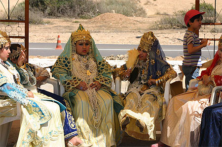 Oran - Robes traditionnelles oranaises pour enfant