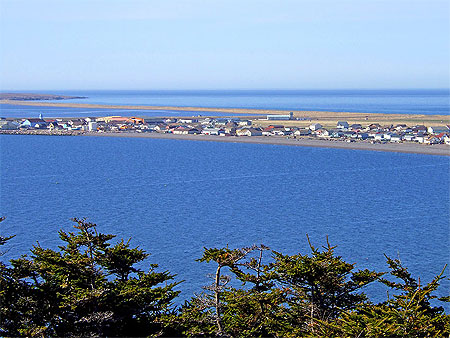 Vue sur le village de Miquelon