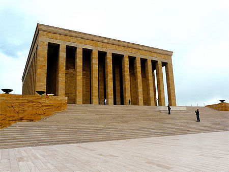 Le Mausol�e d'Ataturk