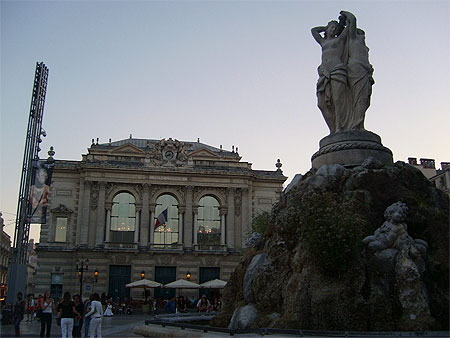 Les trois graces � l'Op�ra