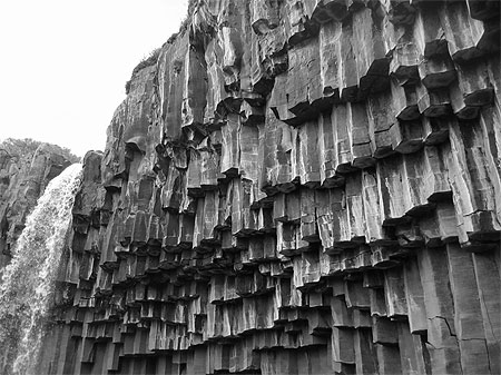 Svartifoss