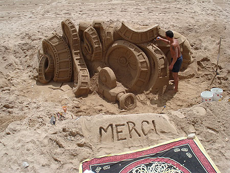 Sculpture sur sable