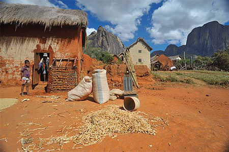 Village dans la vall�e de Tsaranoro