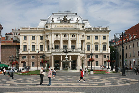 Th��tre national slovaque