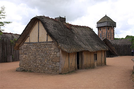 Village reconstitu� du puy du fou