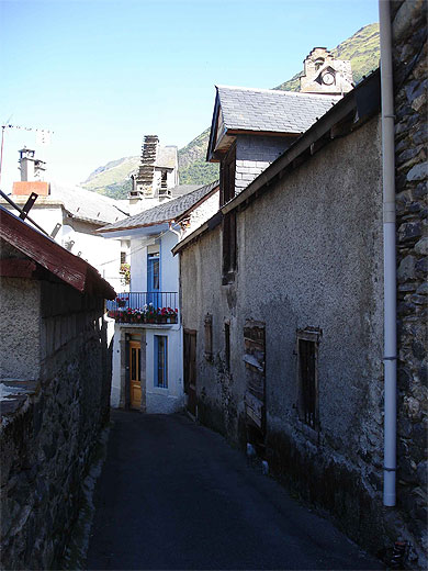 Ruelle de Luz St Sauveur