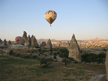 Une heure inoubliable en montgolfi�re au dessus de la Cappadoce !