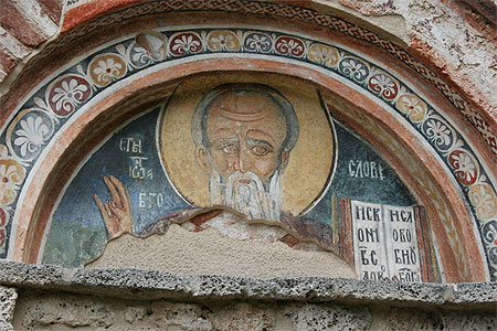 Entr�e de l'�glise Saint-Jean-le-Th�ologien