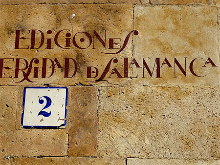 Pas de plaques! Ici on peint!
