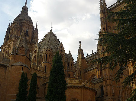 Ensemble monumental des Cath�drales 
