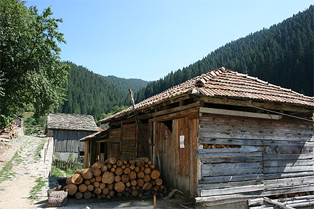 Granges � Chiroka Laka