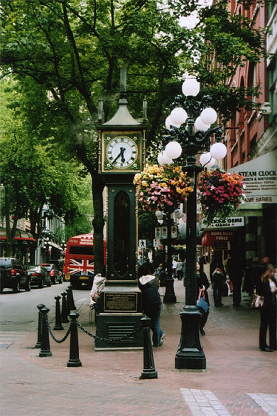Rue de Victoria - Horloge
