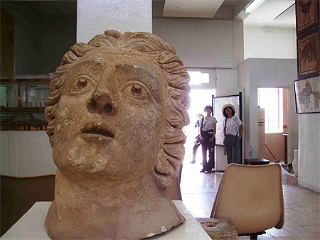 Statue