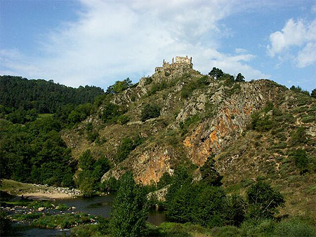 Le ch�teau de Beaufort � Goudet