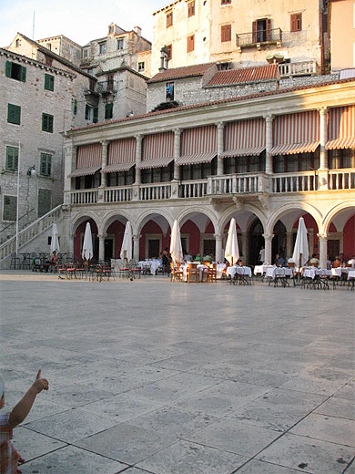 Place de la cath�drale � Sibenik