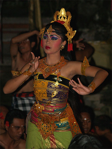 Danseuse Kecak