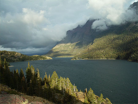 Soir sur St Mary Lake