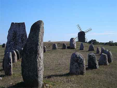 Site n�olithique et moulin