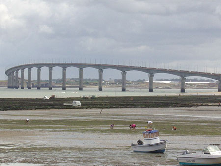Pont de l'�le de R�