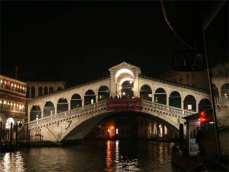 Rialto de nuit