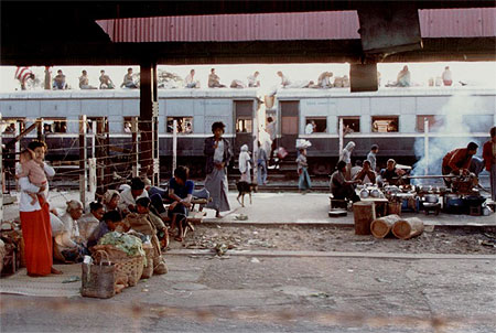 Arr�t dans une gare 
